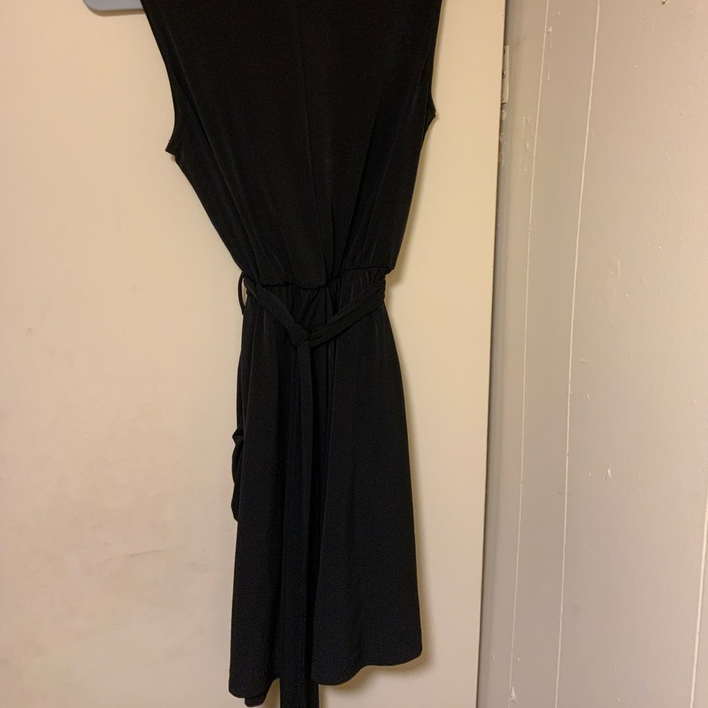 NY&Co V-Neck Wrap Short Sleeve Romper in Black